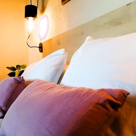La Masia Costa Brava -adults Only Bed & Breakfast *