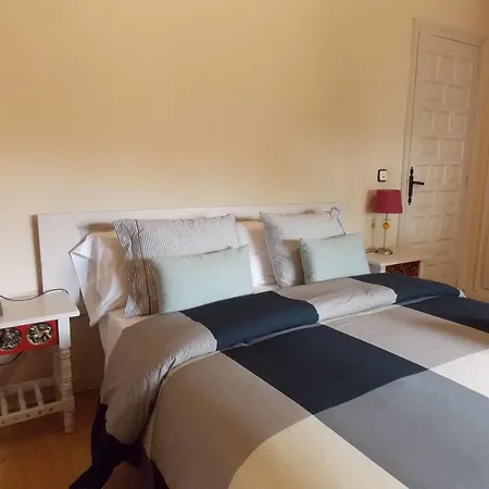 La Masia Costa Brava -adults Only Bed & Breakfast Garrigás