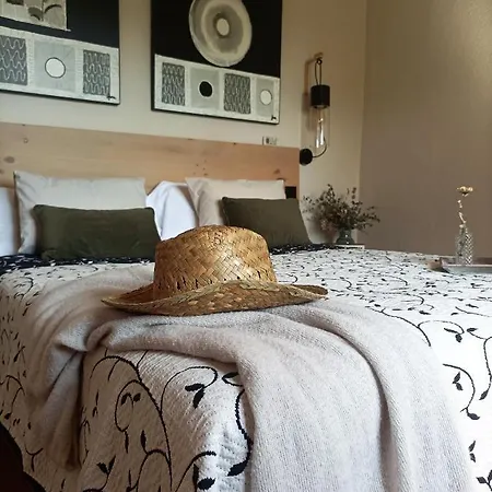 La Masia Costa Brava -adults Only Country house Garrigas
