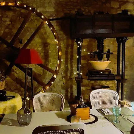 Bed and Breakfast La Masia Costa Brava -adults Only Garrigás