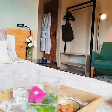 La Masia Costa Brava -adults Only Bed & Breakfast 4*