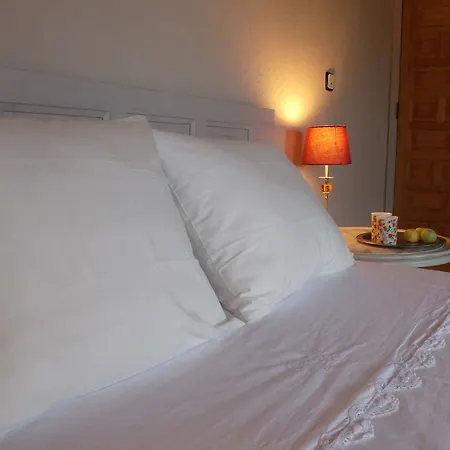 La Masia Costa Brava -adults Only Oda ve Kahvaltı Garrigás